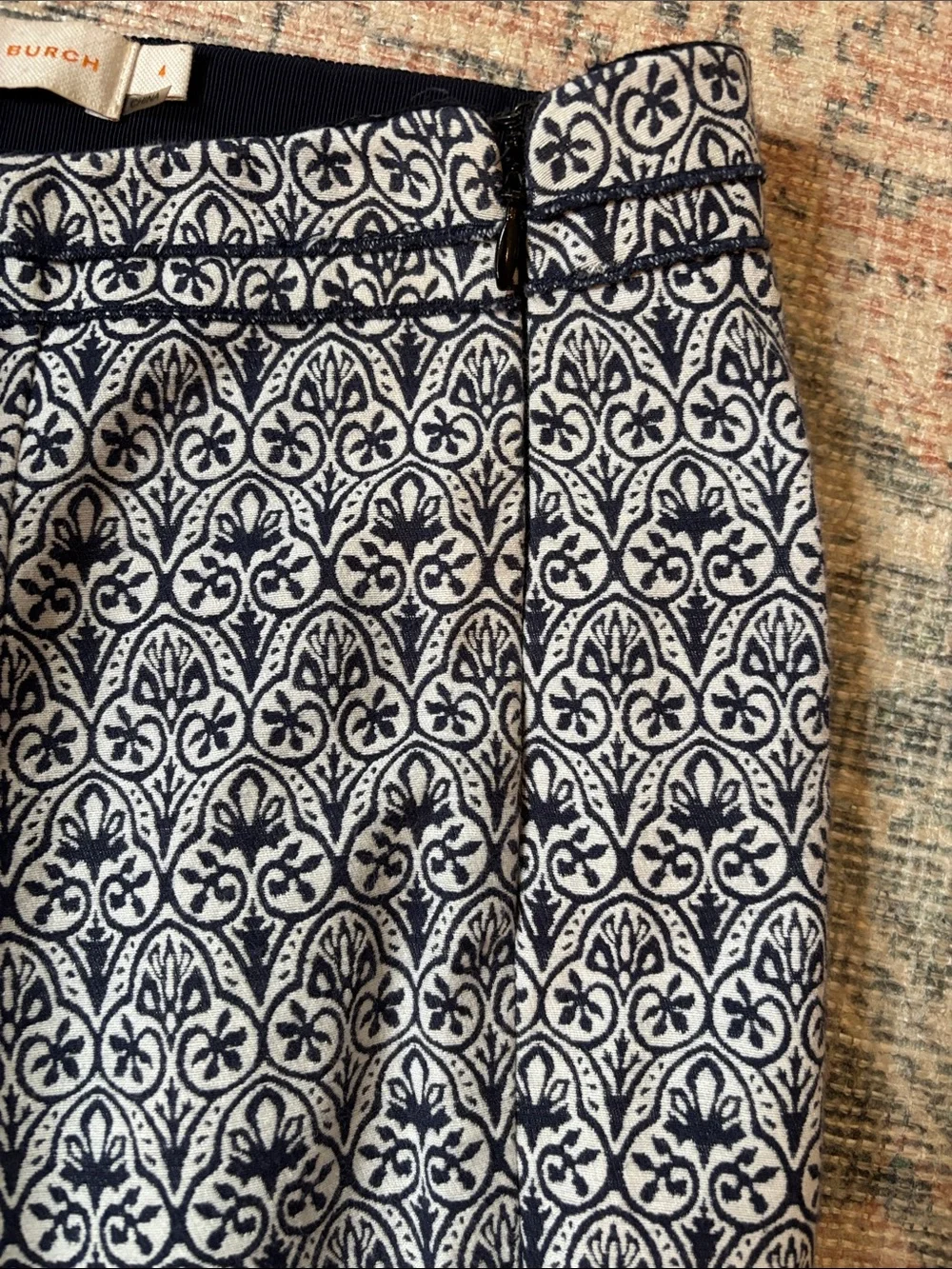 Tory Burch Navy and White Patterned Heidi Slim Fit Pants Size 4